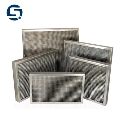 Jak wyczyścić uporczywie zatkany kuchenny filtr siatkowy?